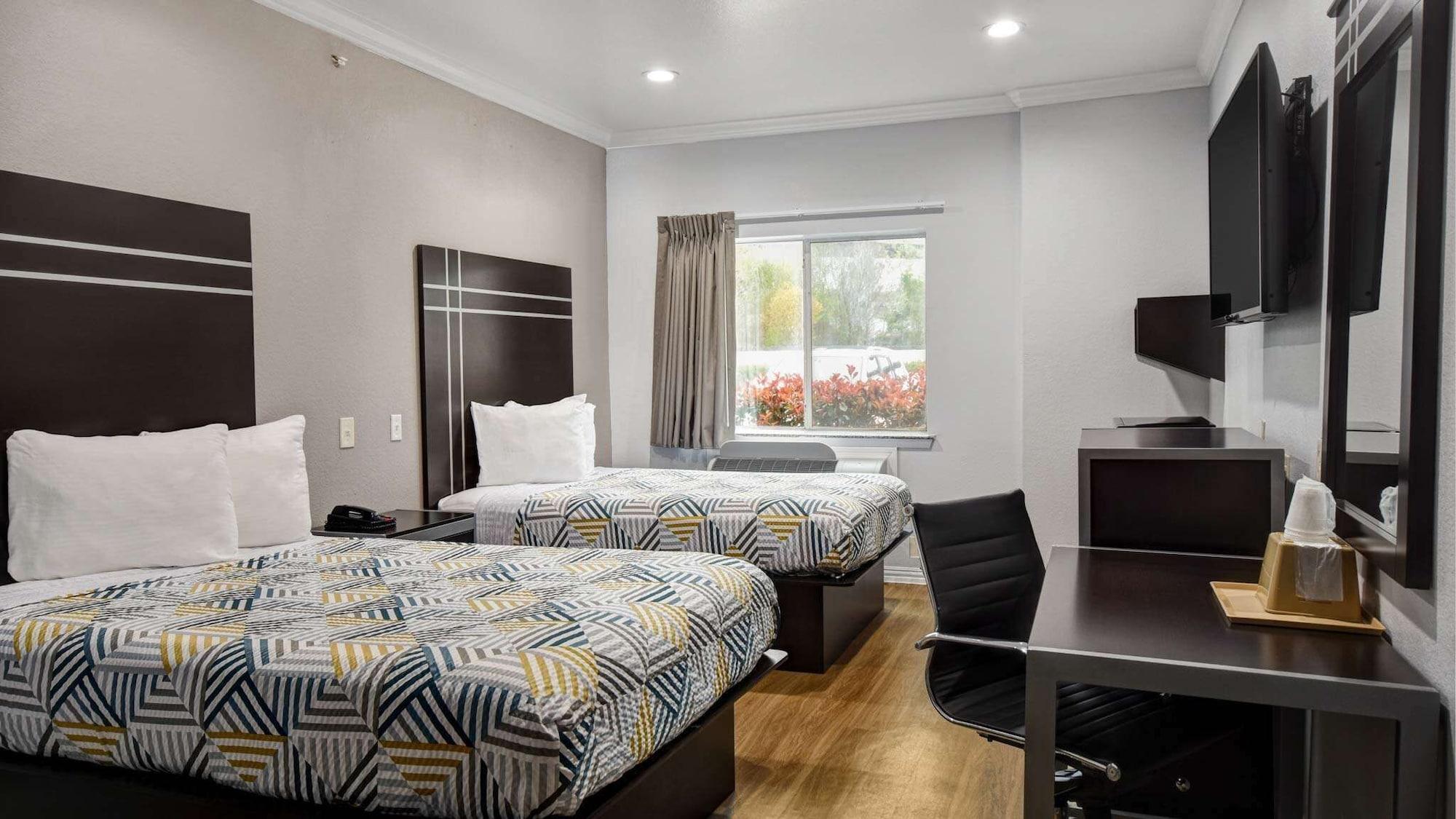 Motel 6 Humble, Tx - Houston International Airport Экстерьер фото