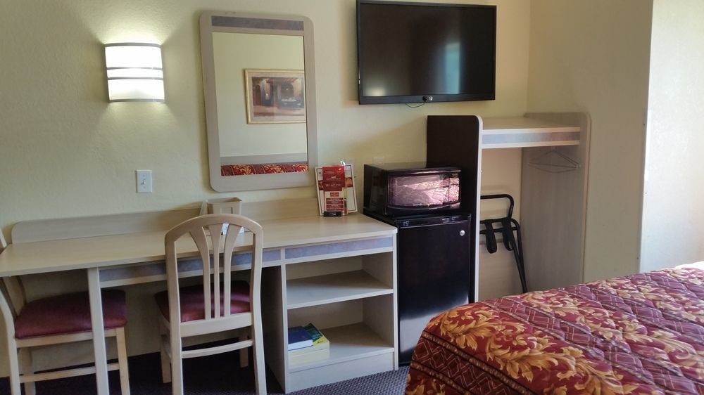 Motel 6 Humble, Tx - Houston International Airport Экстерьер фото