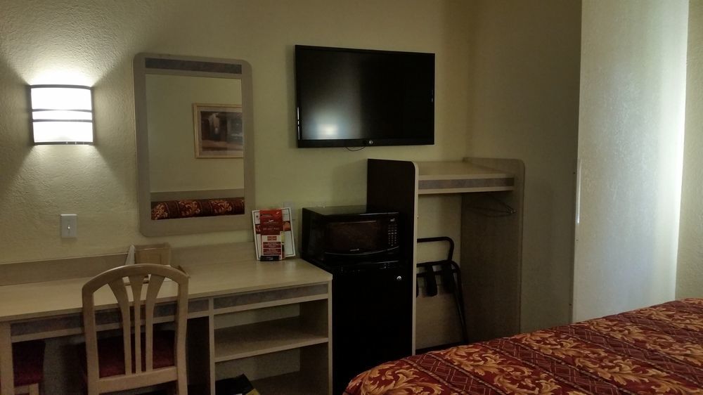 Motel 6 Humble, Tx - Houston International Airport Экстерьер фото